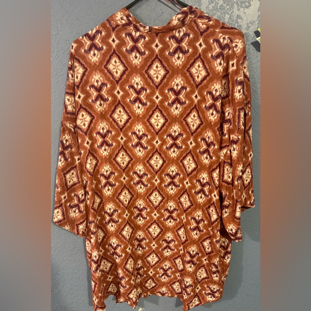 Knox Rose Kimono-and Cream Diamond Patterned 3/4 sleeves-M/Lg-NWT - Picture 2 of 3
